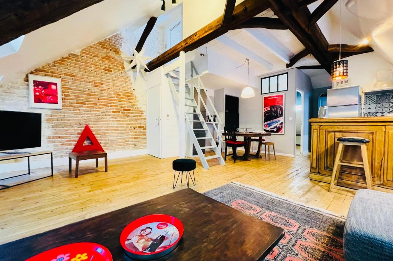 T3 Standing Center Station And Shops Apartment Tours